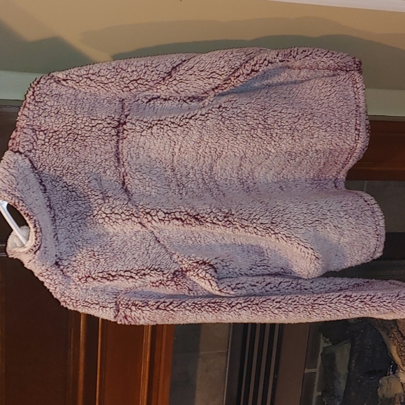 Pullover - Picture 2 of 3